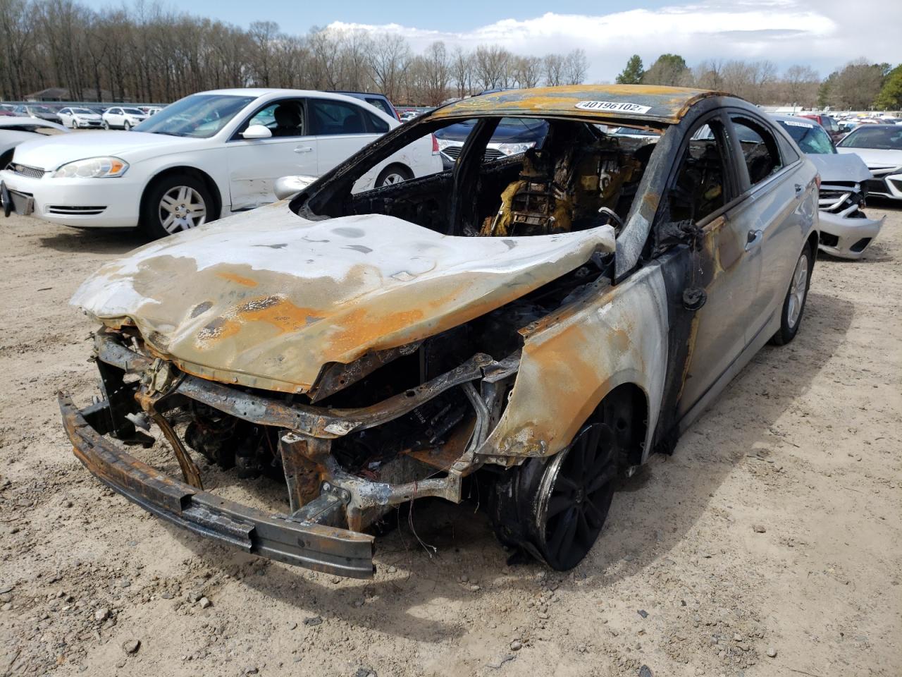 Photo 2 from auction – 2014 HYUNDAI SONATA GLS with VIN 5NPEB4AC9EH839445