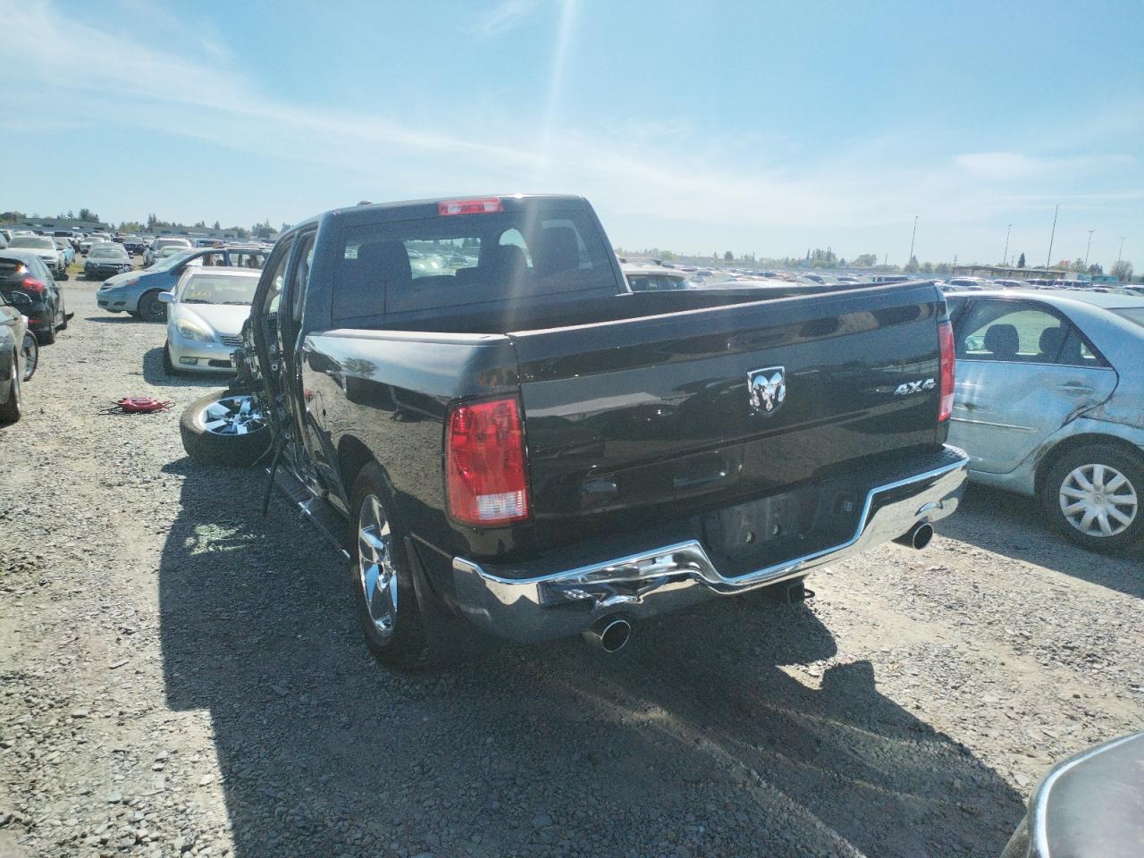 Photo 3 from auction – 2019 RAM 1500 CLASS with VIN 1C6RR7FT6KS525134
