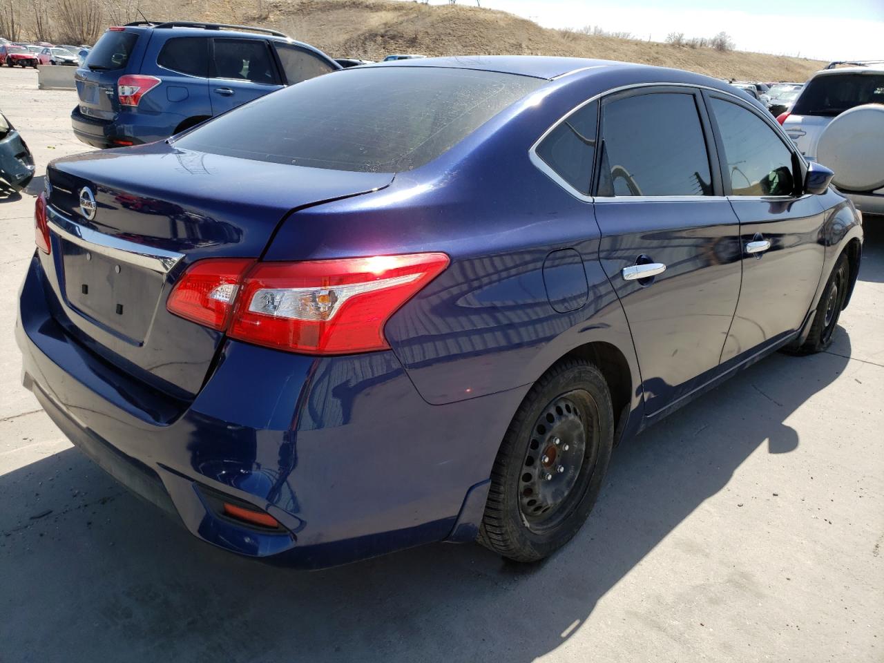 Photo 4 from auction – 2017 NISSAN SENTRA S with VIN 3N1AB7AP8HY242736