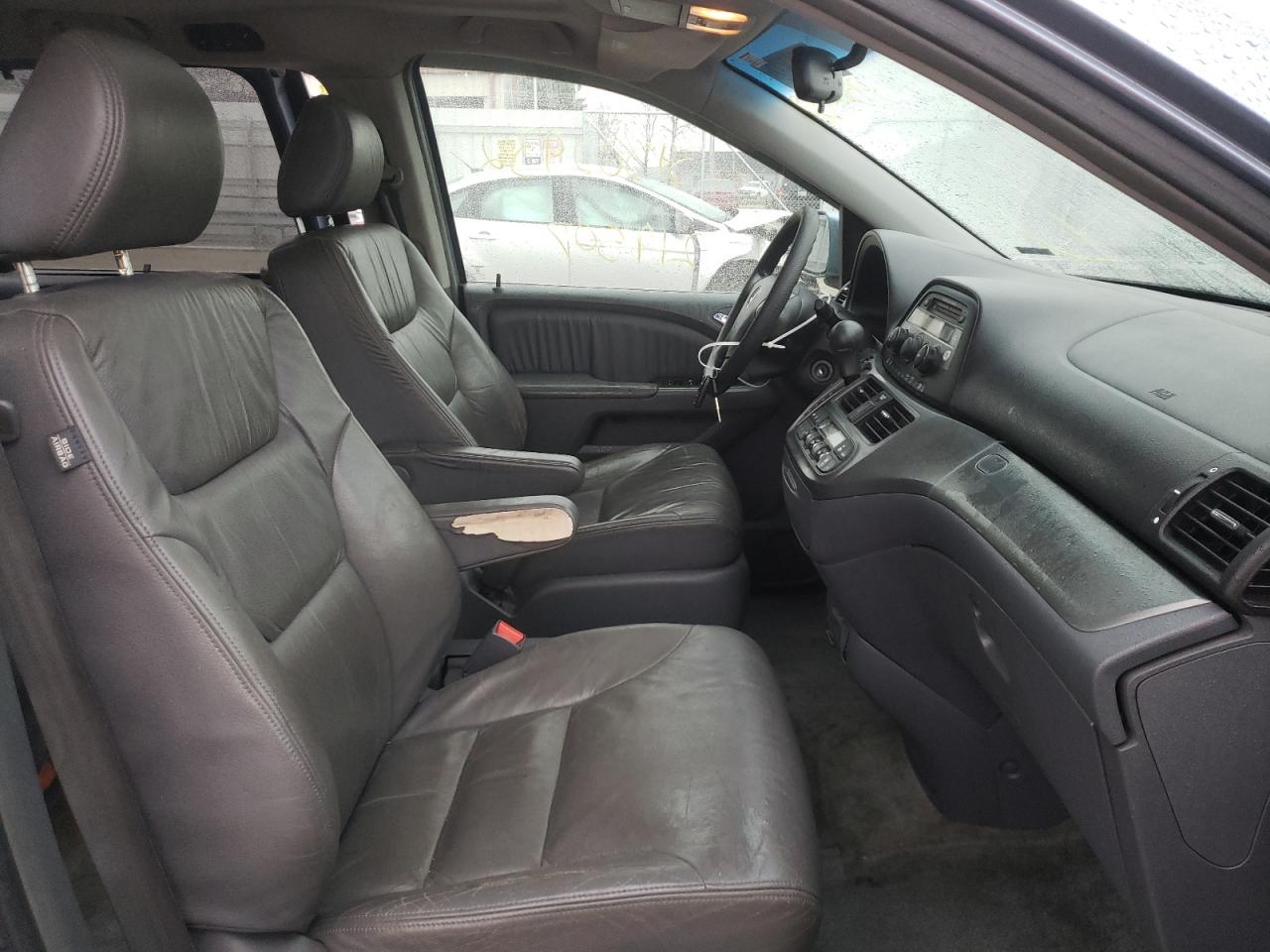 Photo 5 from auction – 2005 HONDA ODYSSEY EX with VIN 5FNRL38645B034542