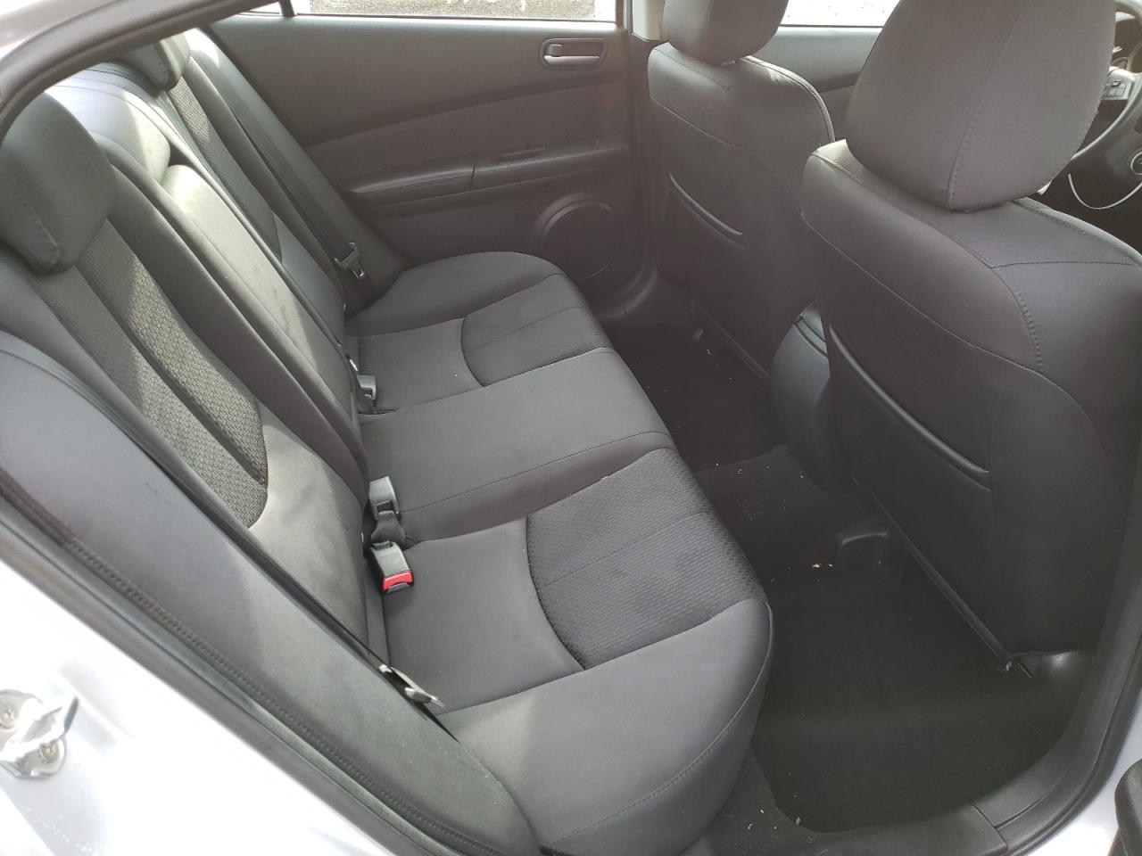 Photo 6 from auction – 2011 MAZDA 6 I with VIN 1YVHZ8BH5B5M11145