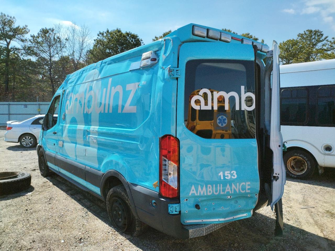 Photo 3 from auction – 2018 FORD TRANSIT T- with VIN 1FDYR2CM4JKB25703