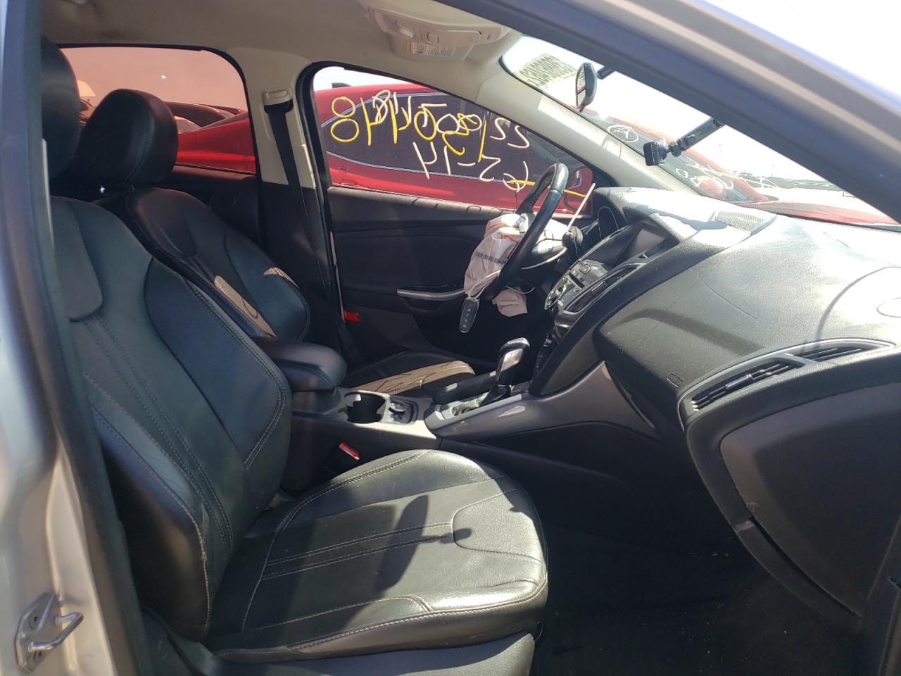 Photo 5 from auction – 2014 FORD FOCUS TITA with VIN 1FADP3N28EL195740