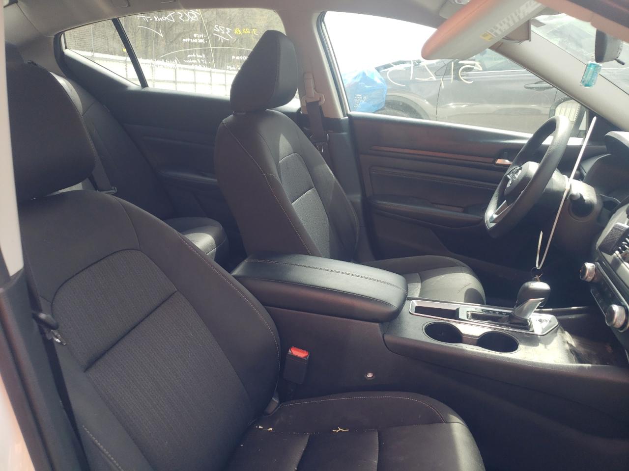 Photo 5 from auction – 2020 NISSAN ALTIMA S with VIN 1N4BL4BV2LC236268