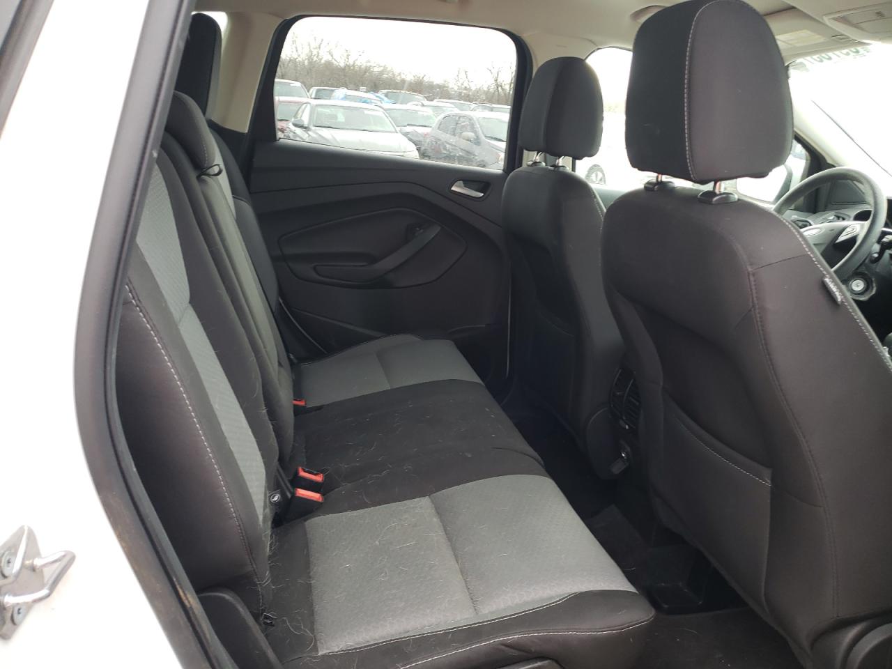 Photo 6 from auction – 2017 FORD ESCAPE SE with VIN 1FMCU0GDXHUC73103