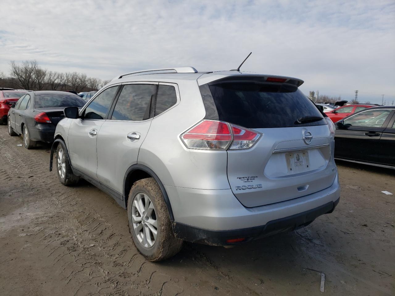 Photo 3 from auction – 2016 NISSAN ROGUE S with VIN KNMAT2MTXGP711900