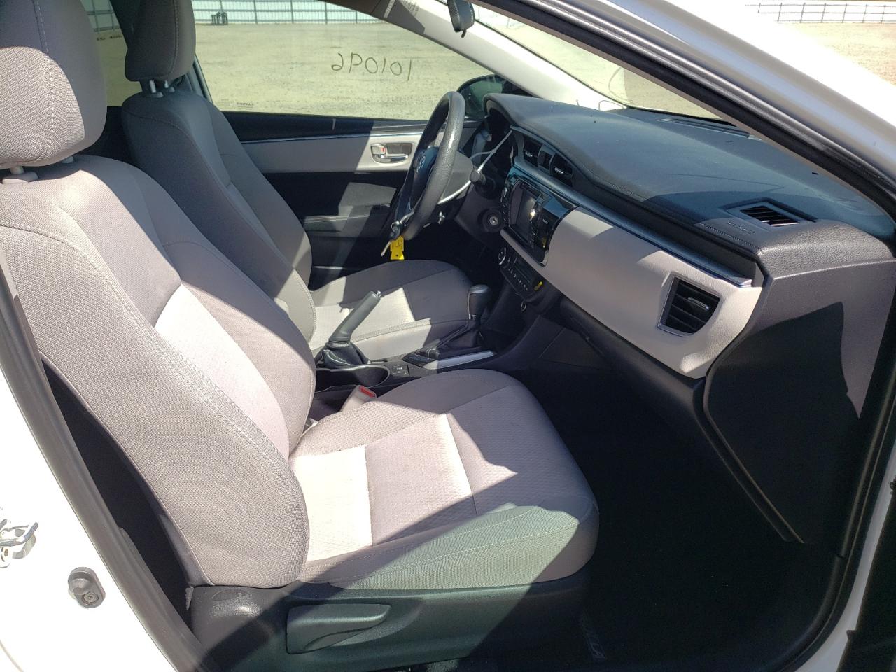 Photo 5 from auction – 2015 TOYOTA COROLLA L with VIN 2T1BURHE1FC378926