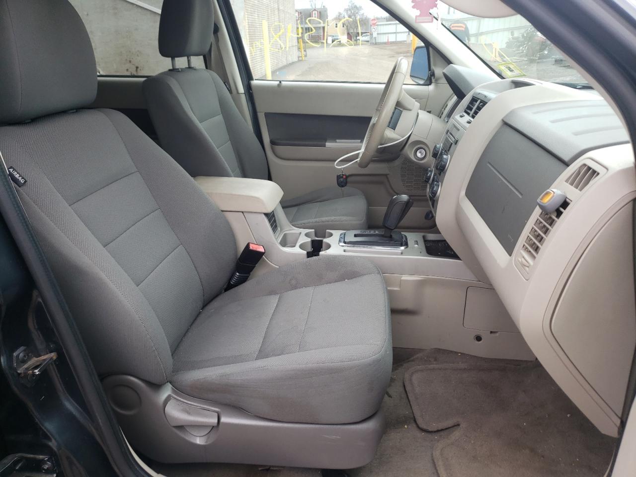 Photo 5 from auction – 2009 FORD ESCAPE XLT with VIN 1FMCU03719KC85170