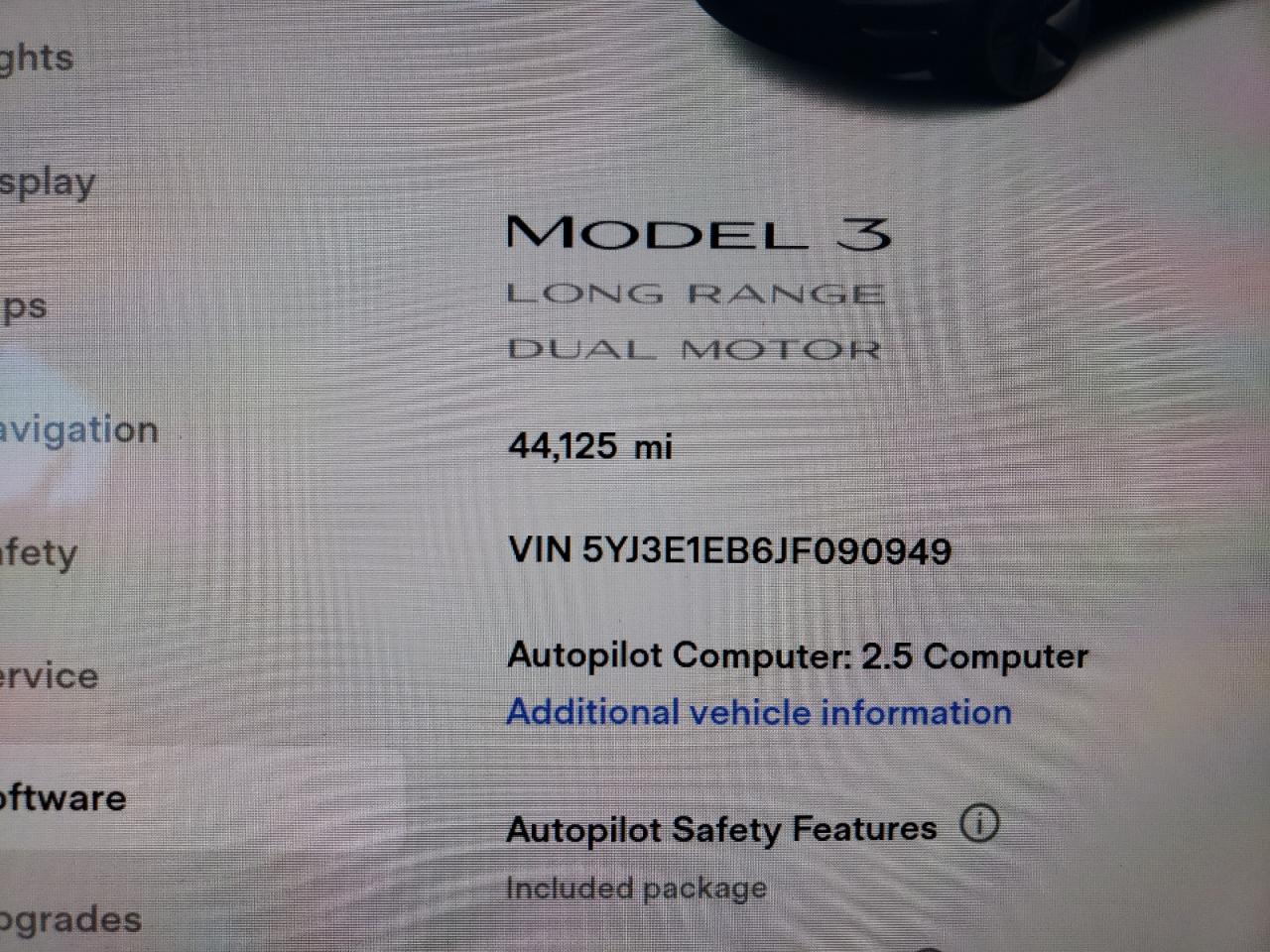 Photo 8 from auction – 2018 TESLA MODEL 3 with VIN 5YJ3E1EB6JF090949