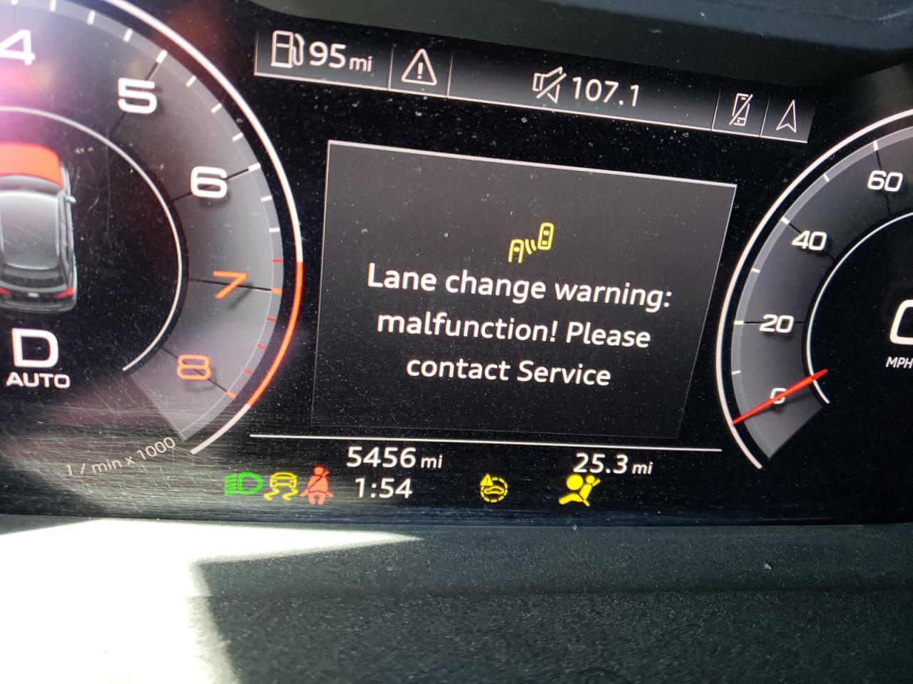 Photo 8 from auction – 2021 AUDI Q3 PREMIUM with VIN WA1EECF37M1044792