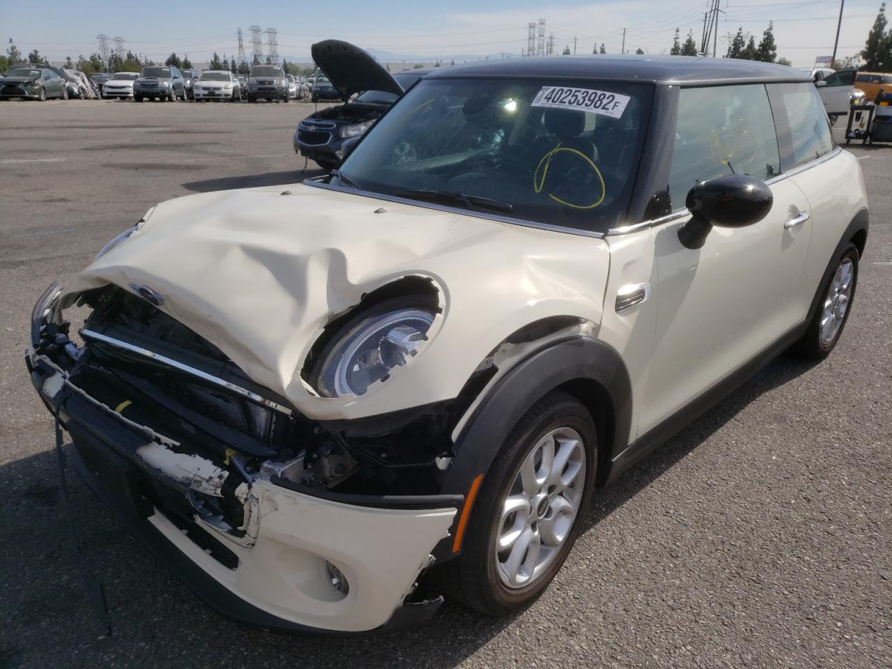 Photo 2 from auction – 2021 MINI COOPER with VIN WMWXR3C00M2N59444