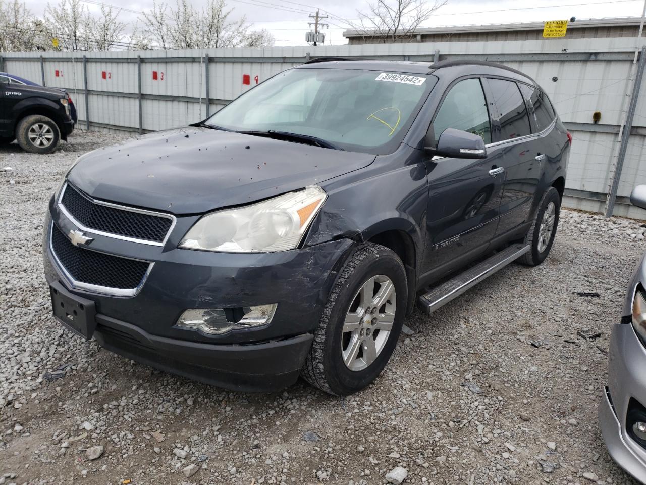 Photo 2 from auction – 2009 CHEVROLET TRAVERSE L with VIN 1GNER23D09S109556