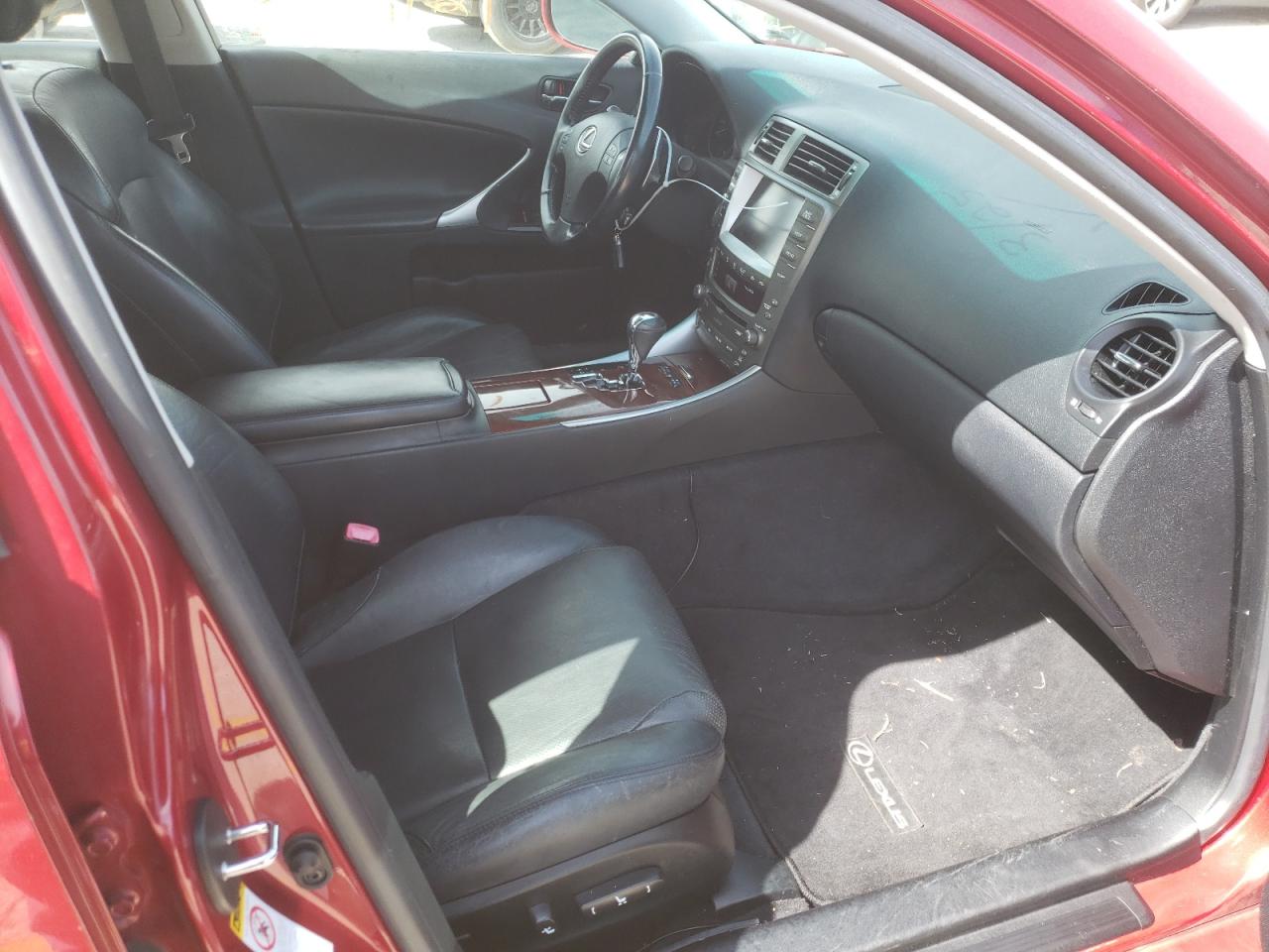 Photo 5 from auction – 2008 LEXUS IS 250 with VIN JTHCK262382026733