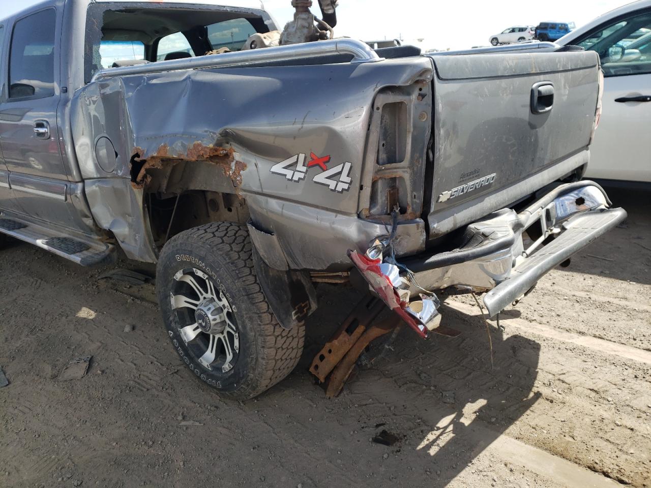 Photo 9 from auction – 2007 CHEVROLET SILVERADO with VIN 1GCHK23D47F102688
