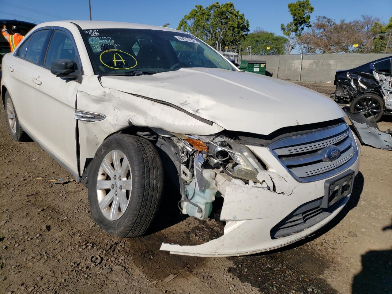Photo 9 from auction – 2010 FORD TAURUS SE with VIN 1FAHP2DW2AG139067