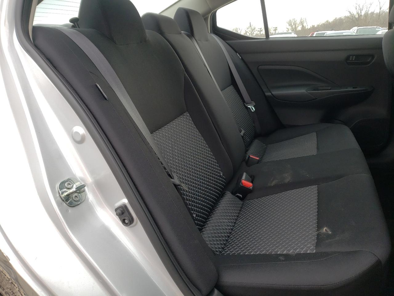 Photo 6 from auction – 2021 NISSAN VERSA S with VIN 3N1CN8DV9ML911488