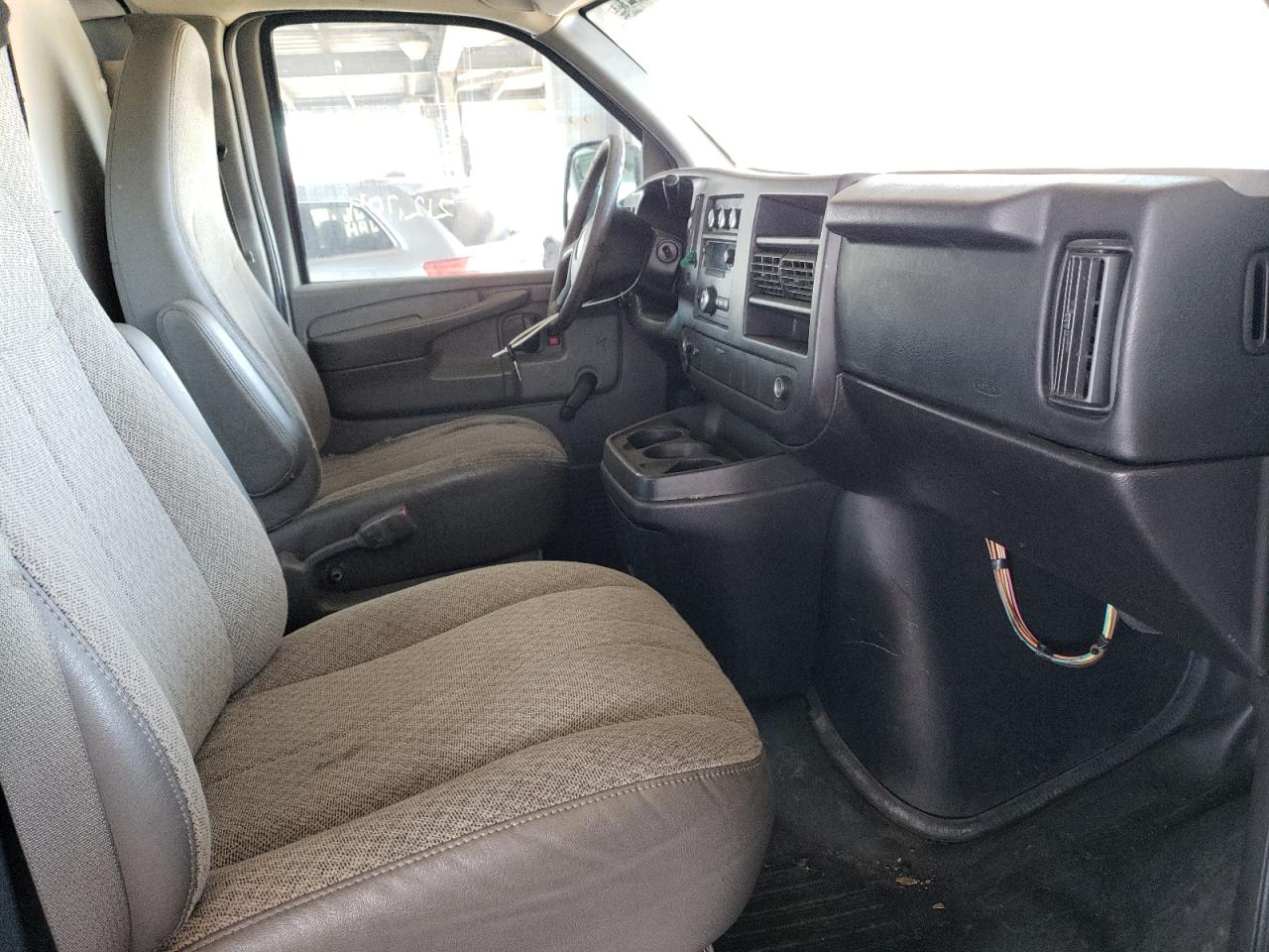Photo 5 from auction – 2012 CHEVROLET EXPRESS G1 with VIN 1GCSGAFX5C1106960