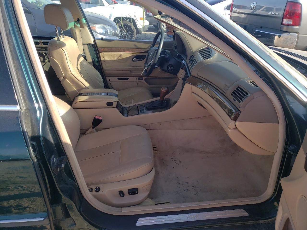 Photo 5 from auction – 1995 BMW 750 IL with VIN WBAGK2322SDH66129