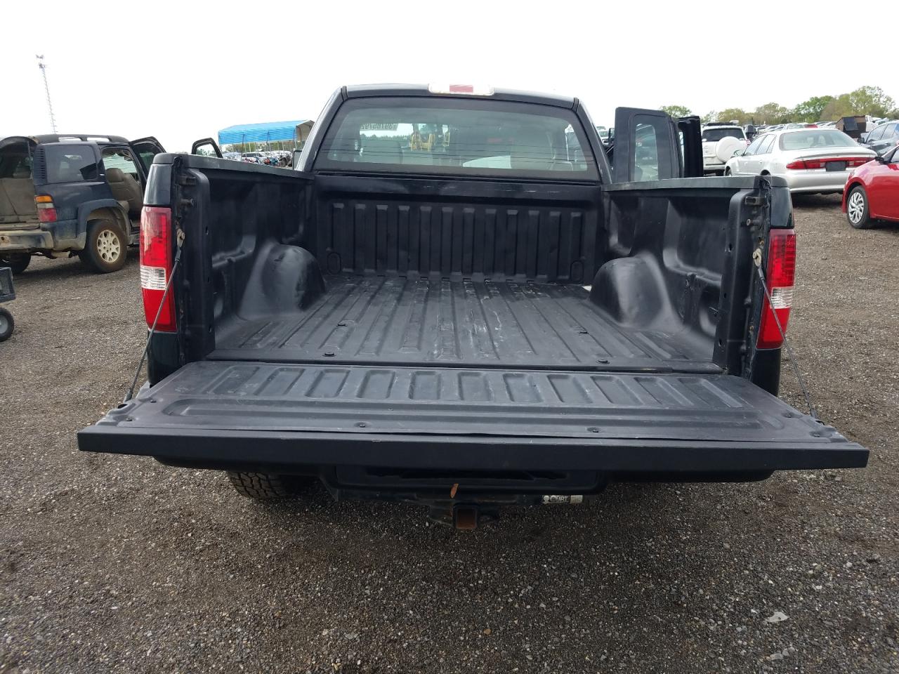 Photo 6 from auction – 2008 FORD F150 with VIN 1FTRF12208KE42061