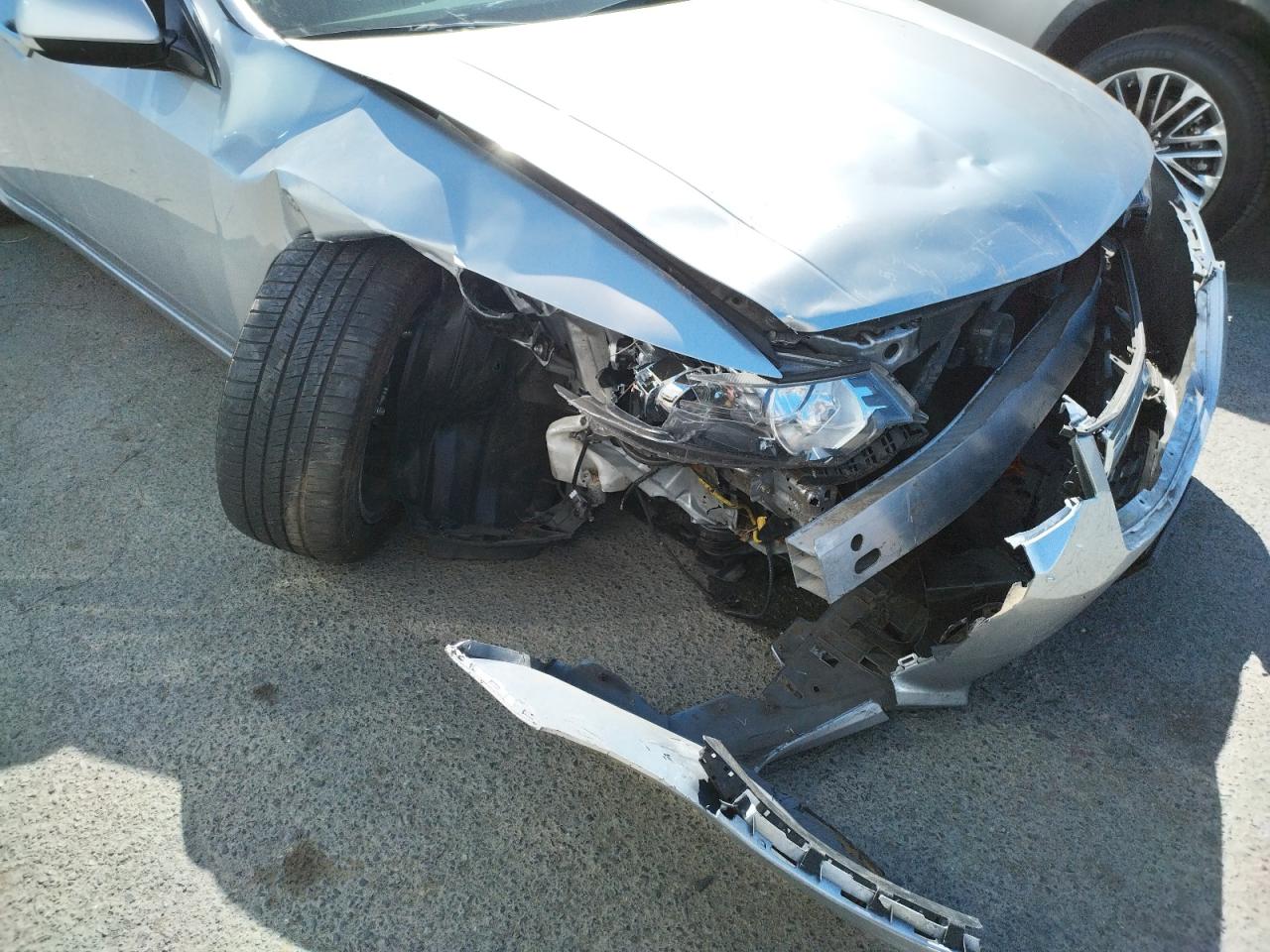 Zdjęcie 9 z aukcji – 2014 ACURA TSX TECH z VIN JH4CU2F60EC003168