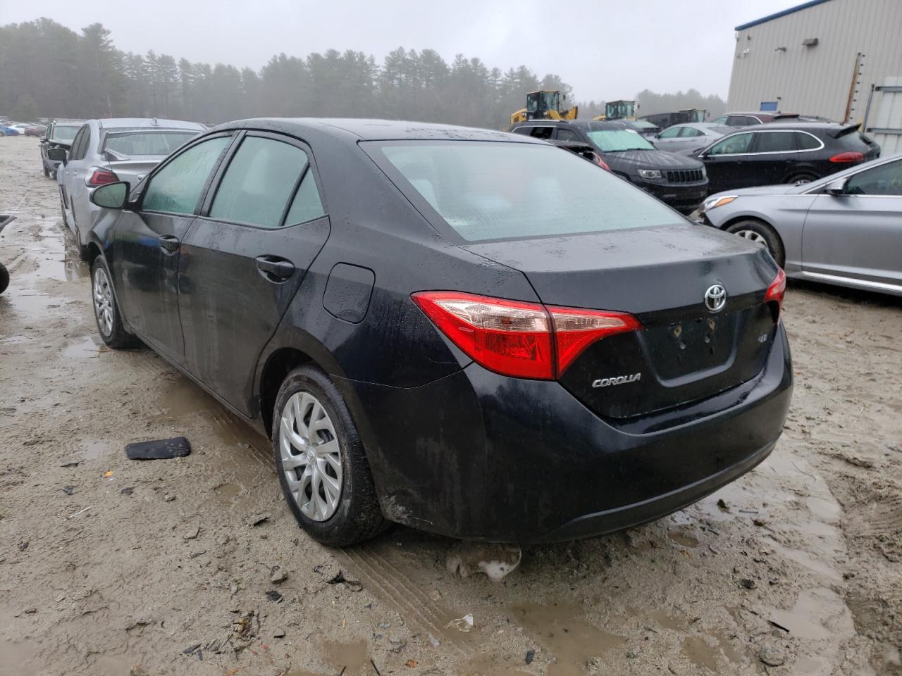 Photo 3 from auction – 2017 TOYOTA COROLLA L with VIN 2T1BURHE2HC939444