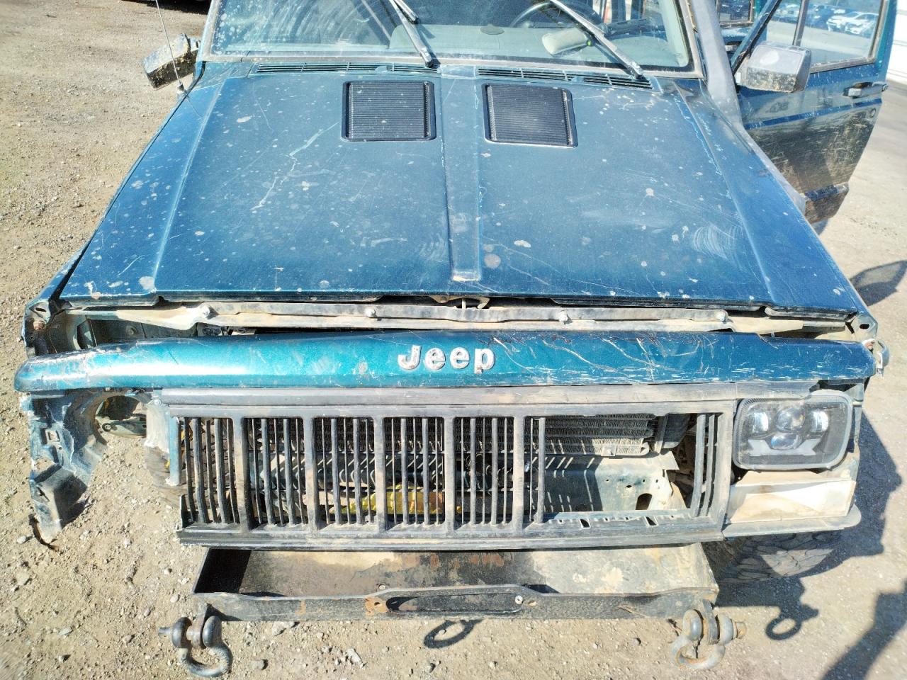 Photo 7 from auction – 1996 JEEP CHEROKEE S with VIN 1J4FJ68S2TL232905