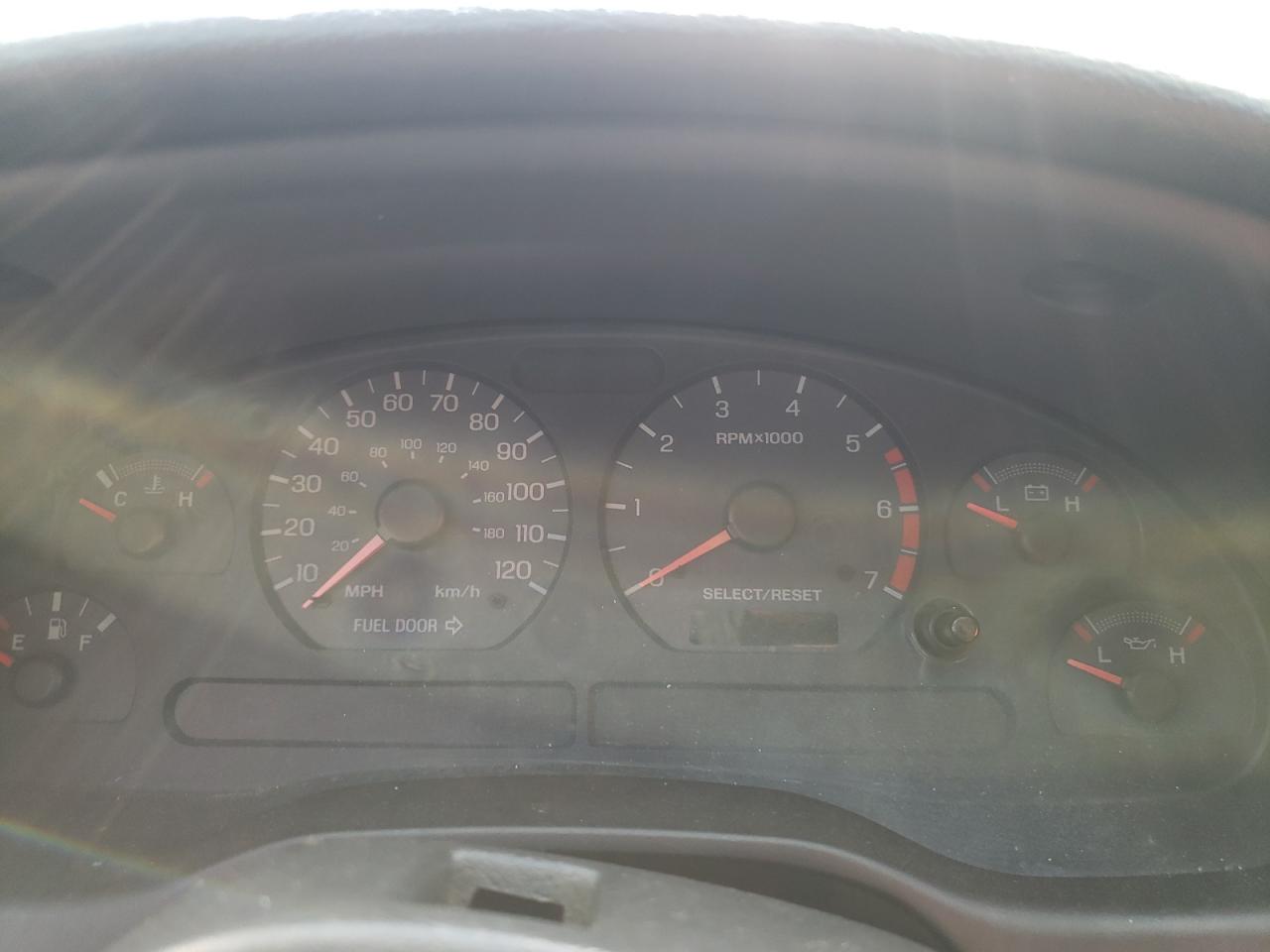 Photo 8 from auction – 2004 FORD MUSTANG with VIN 1FAFP40624F177918