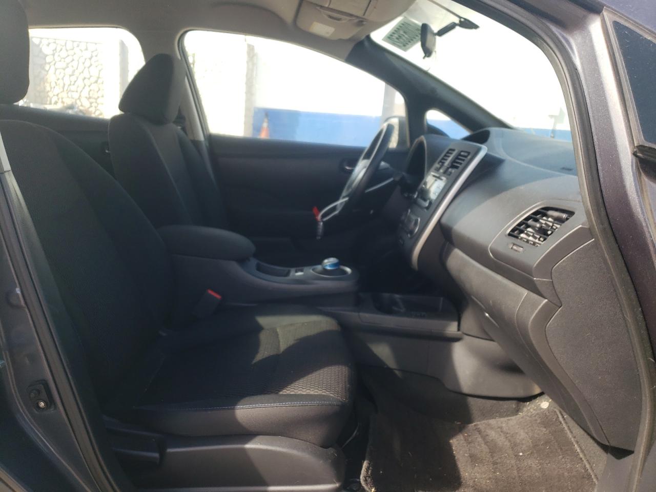 Photo 5 from auction – 2013 NISSAN LEAF S with VIN 1N4AZ0CP6DC417054