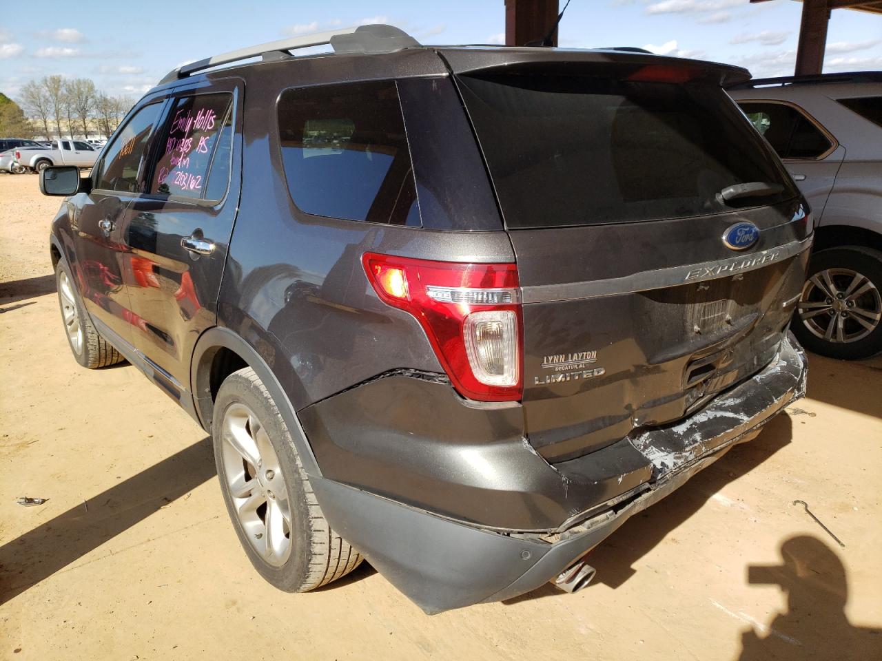 Photo 3 from auction – 2015 FORD EXPLORER L with VIN 1FM5K7F86FGC06862
