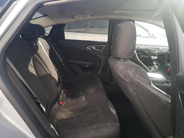 Photo 6 from auction – 2015 CHRYSLER 200 LIMITE with VIN 1C3CCCAB2FN687620