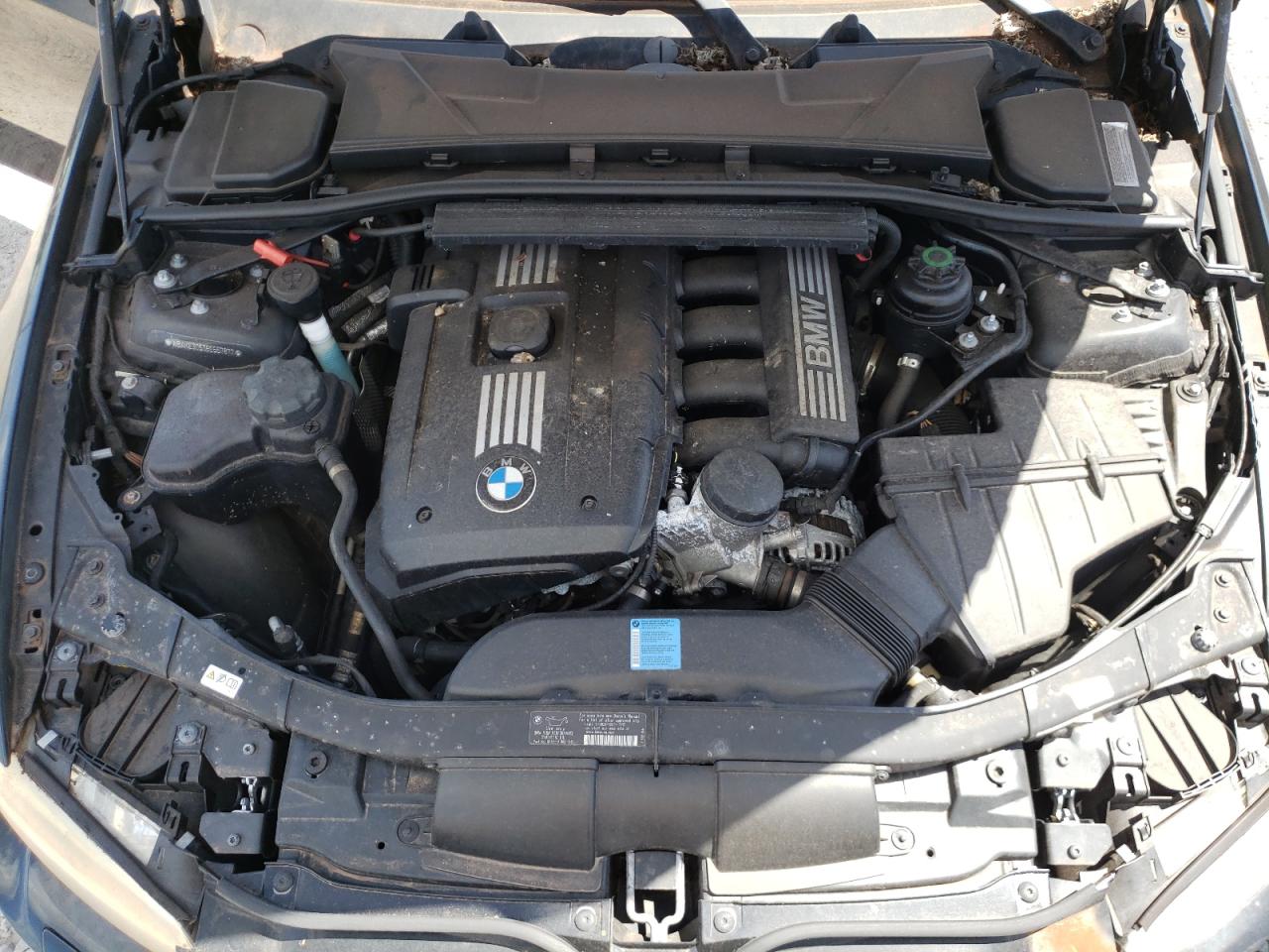 Photo 7 from auction – 2011 BMW 328 I with VIN WBAKE3C53BE557877