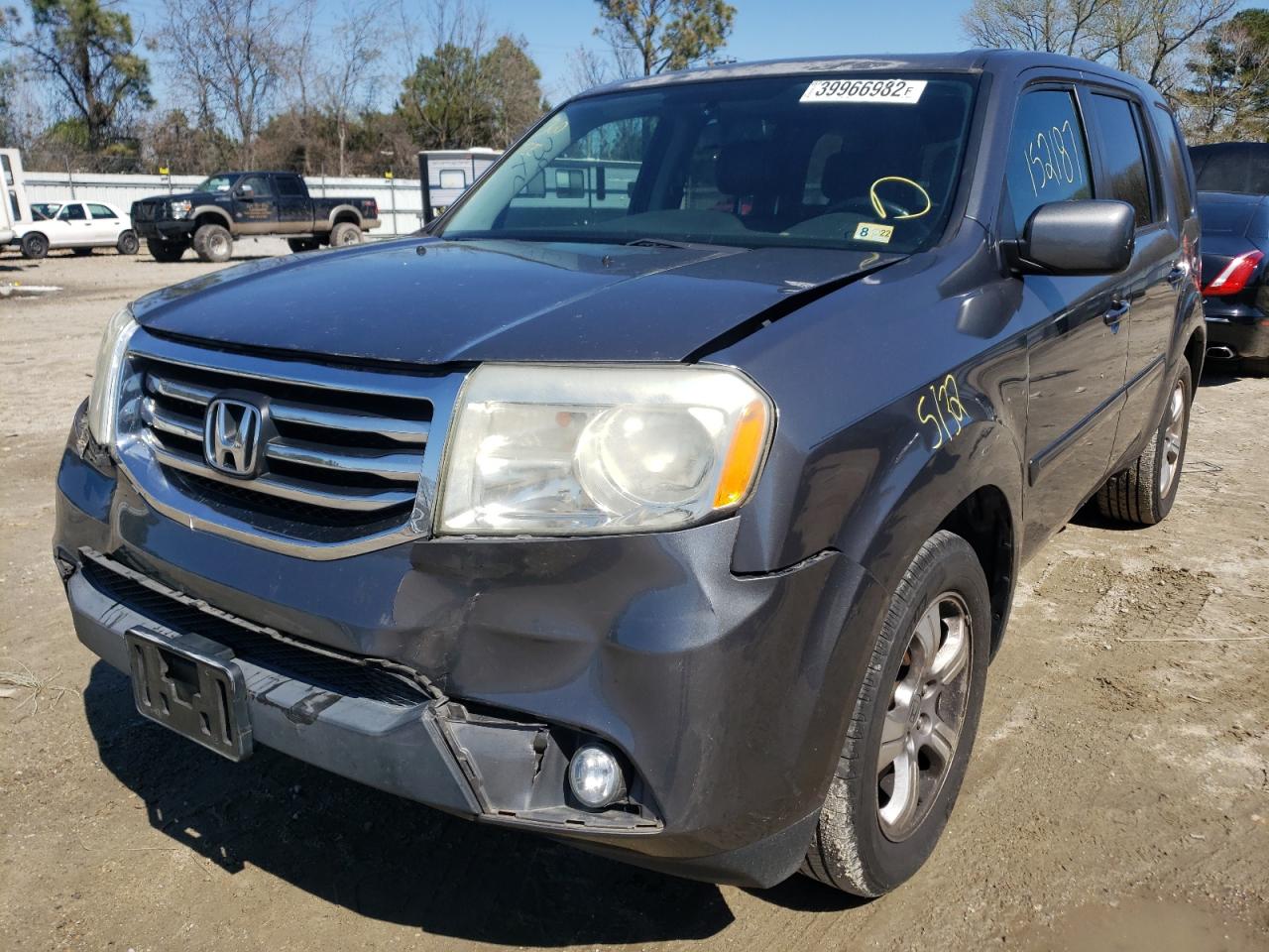 Photo 2 from auction – 2013 HONDA PILOT EXL with VIN 5FNYF3H52DB005131