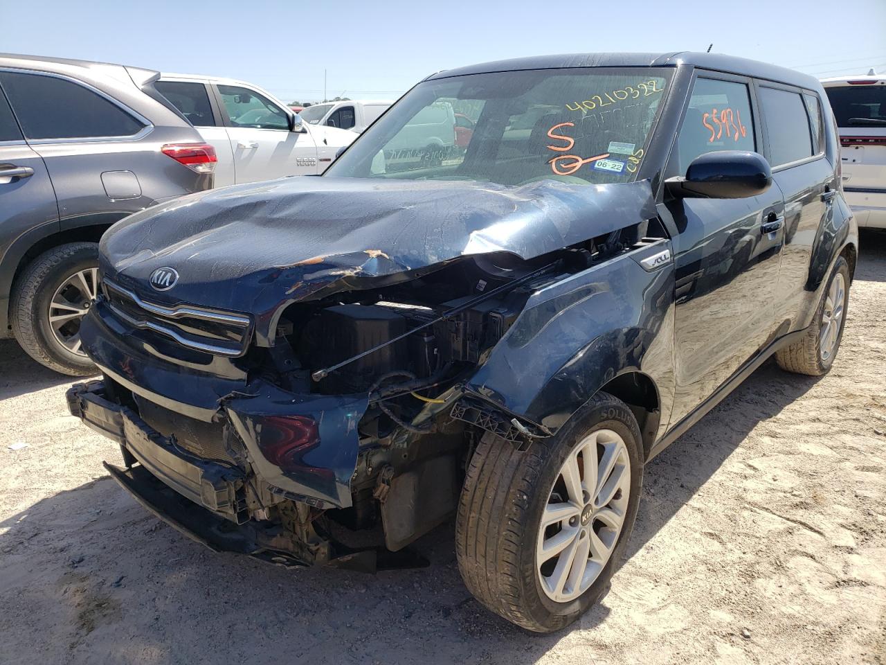 Photo 2 from auction – 2019 KIA SOUL + with VIN KNDJP3A52K7637932