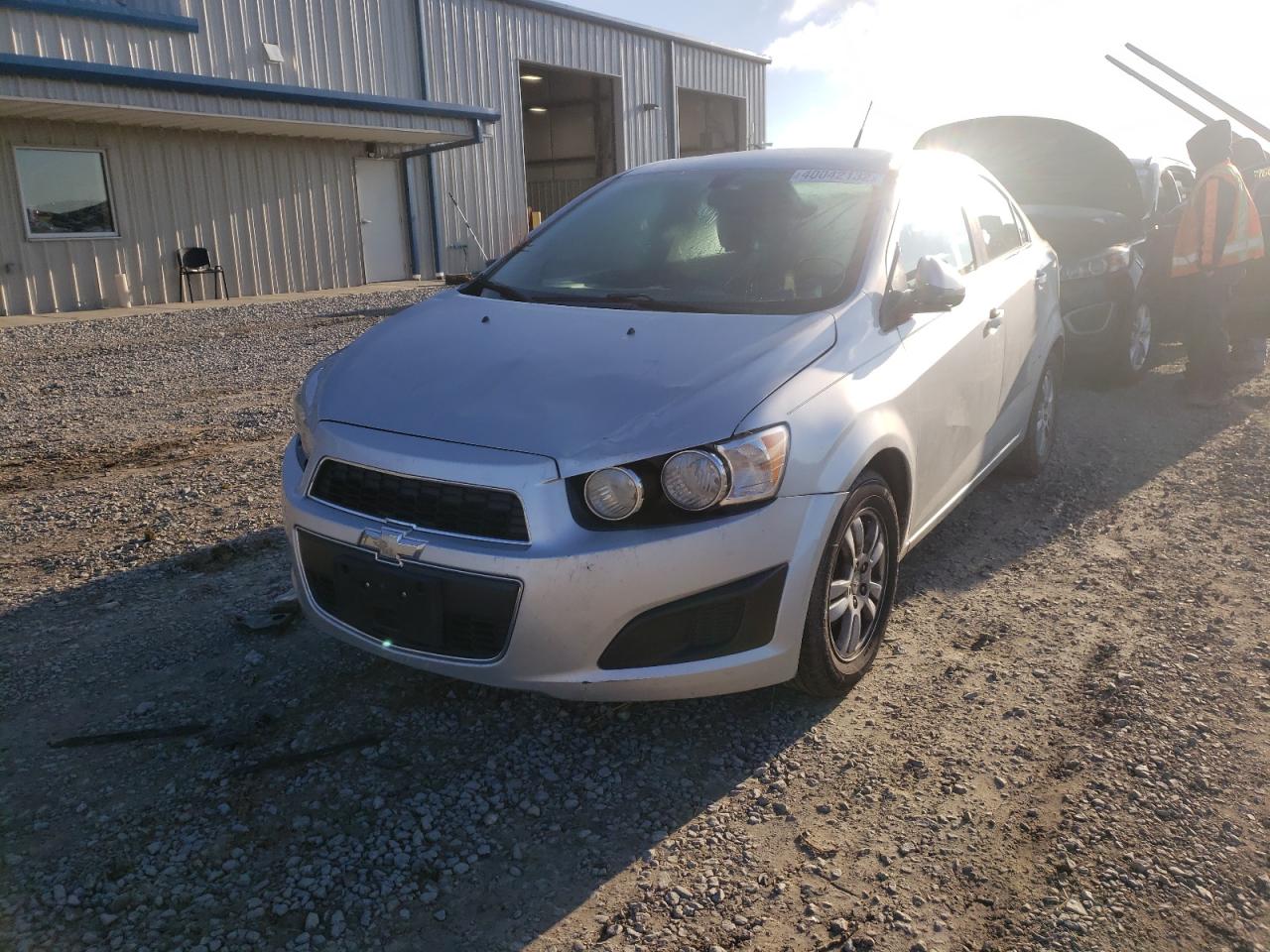 Photo 2 from auction – 2014 CHEVROLET SONIC LT with VIN 1G1JC5SH5E4172772