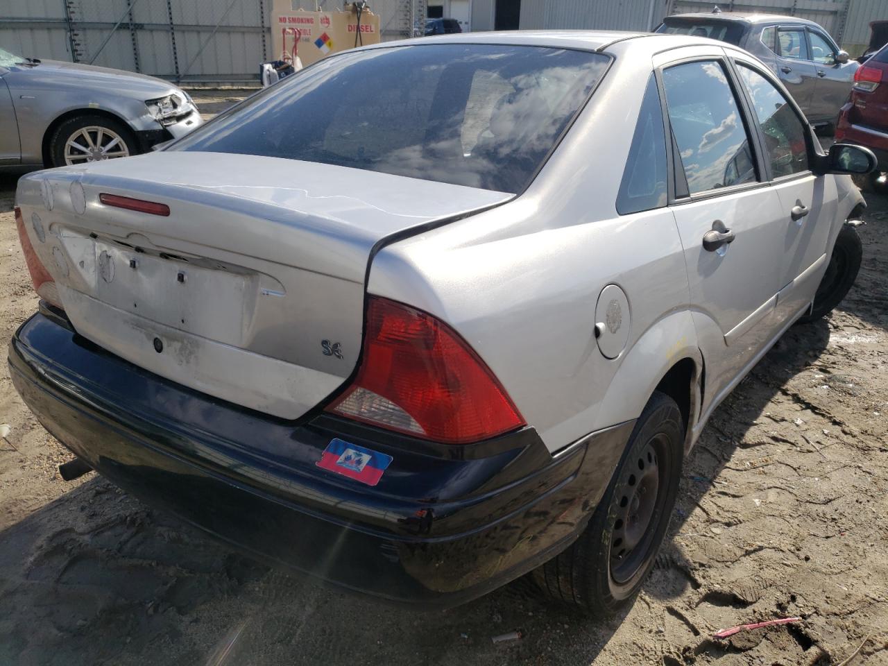 Photo 4 from auction – 2004 FORD FOCUS SE C with VIN 1FAFP34374W138297