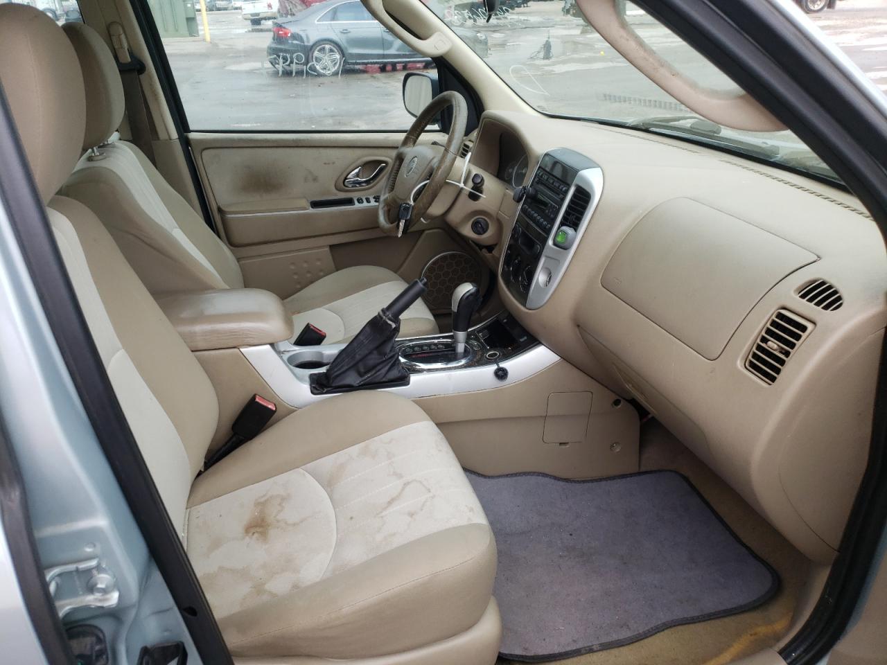 Photo 5 from auction – 2005 MERCURY MARINER with VIN 4M2YU56Z45DJ27872