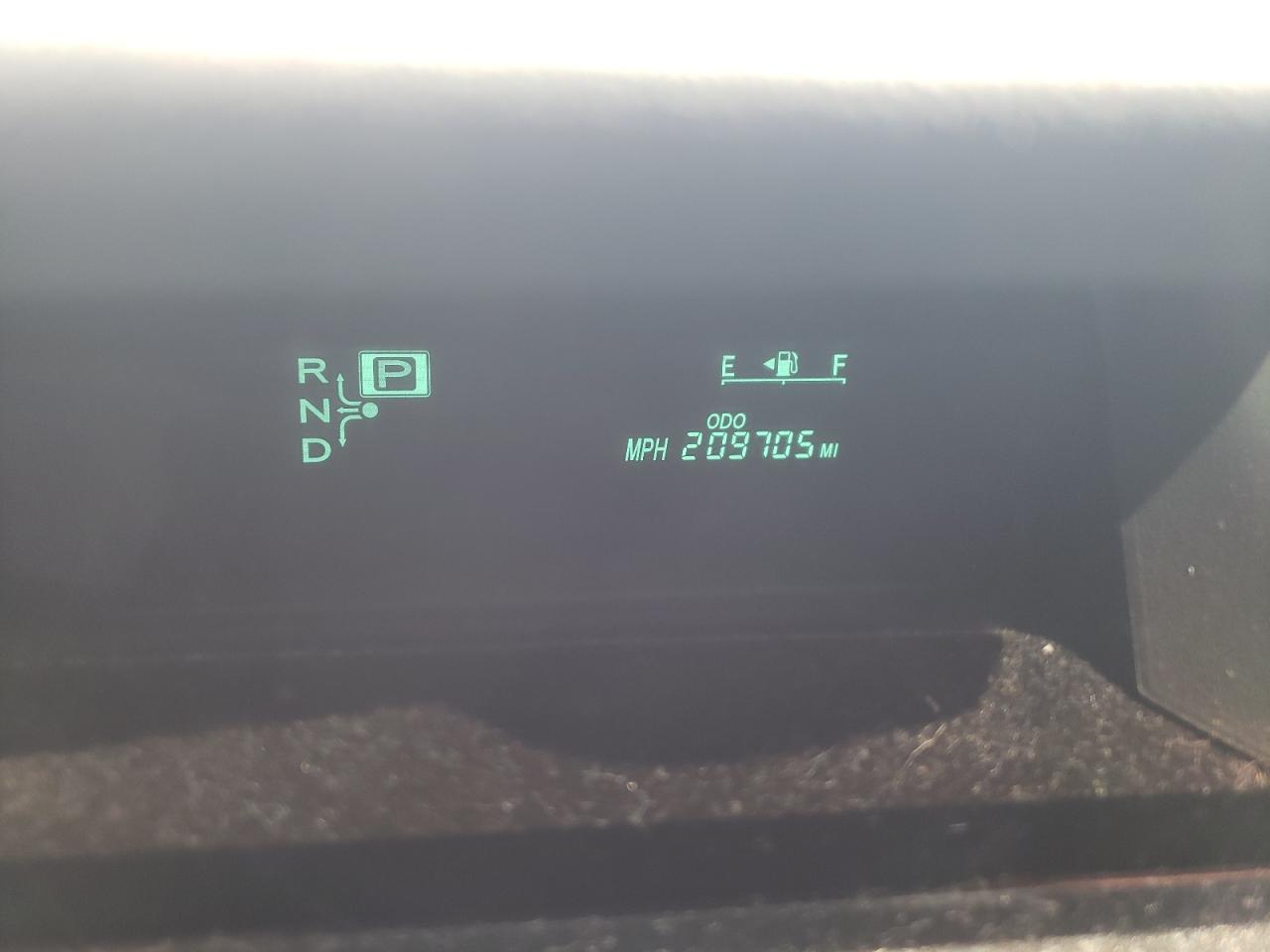 Photo 8 from auction – 2007 TOYOTA PRIUS with VIN JTDKB20U677631421