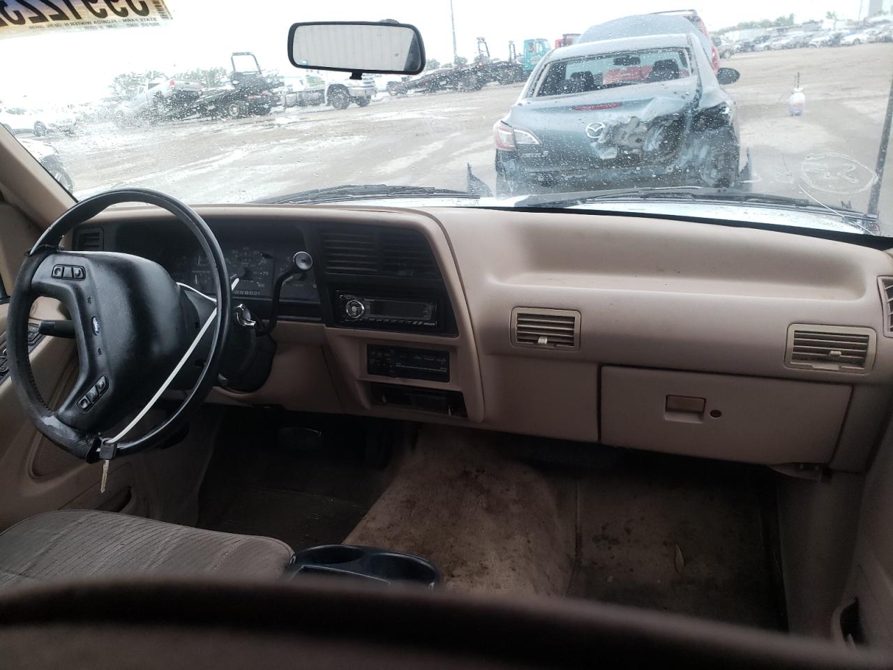 Photo 9 from auction – 1994 FORD EXPLORER with VIN 1FMDU32X9RUD61651