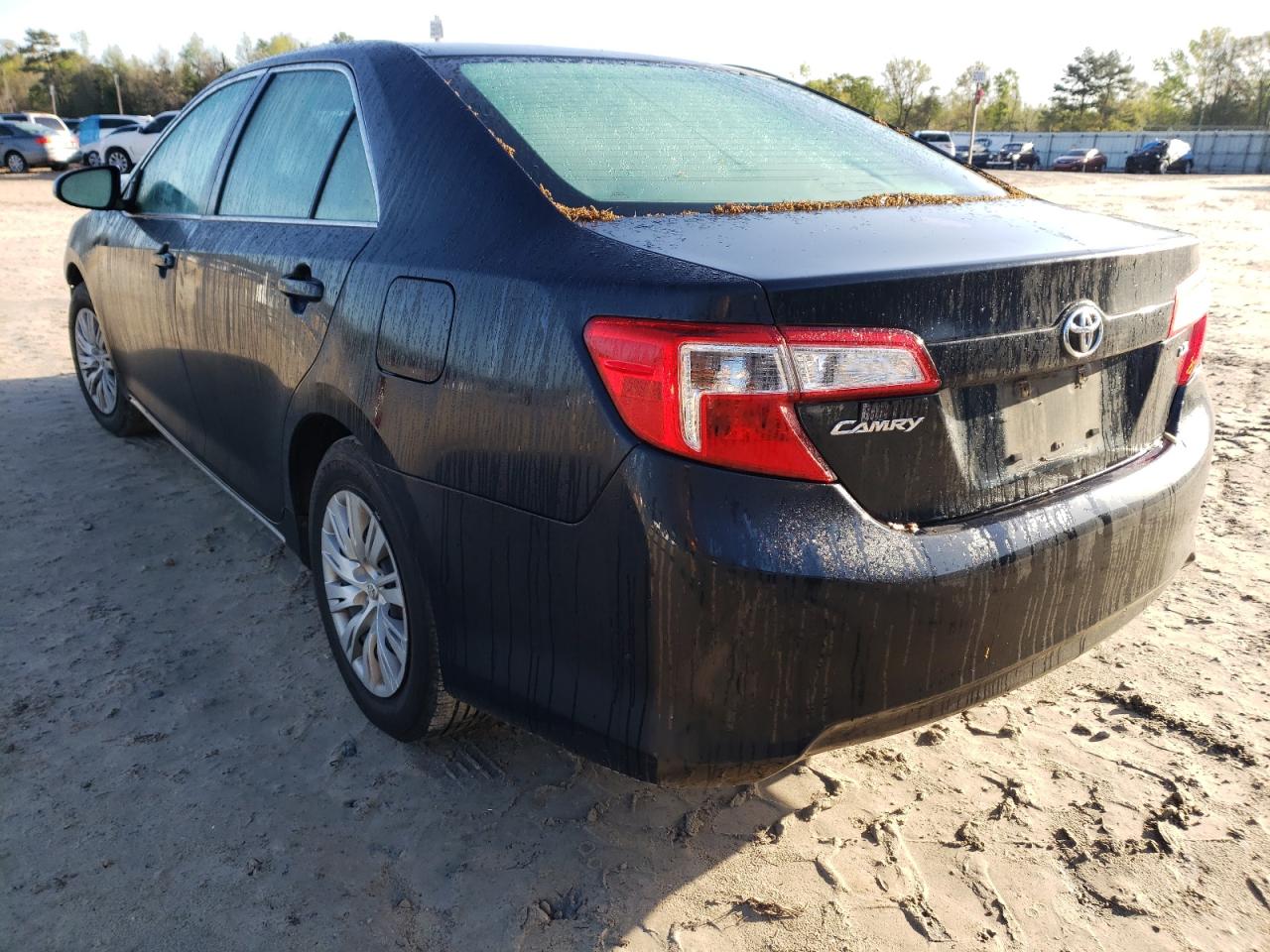 Photo 3 from auction – 2013 TOYOTA CAMRY L with VIN 4T1BF1FK9DU267251