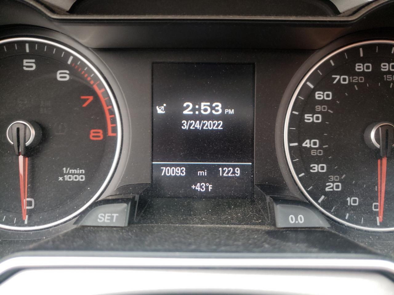 Photo 8 from auction – 2015 AUDI A4 PREMIUM with VIN WAUFFAFL9FN044751