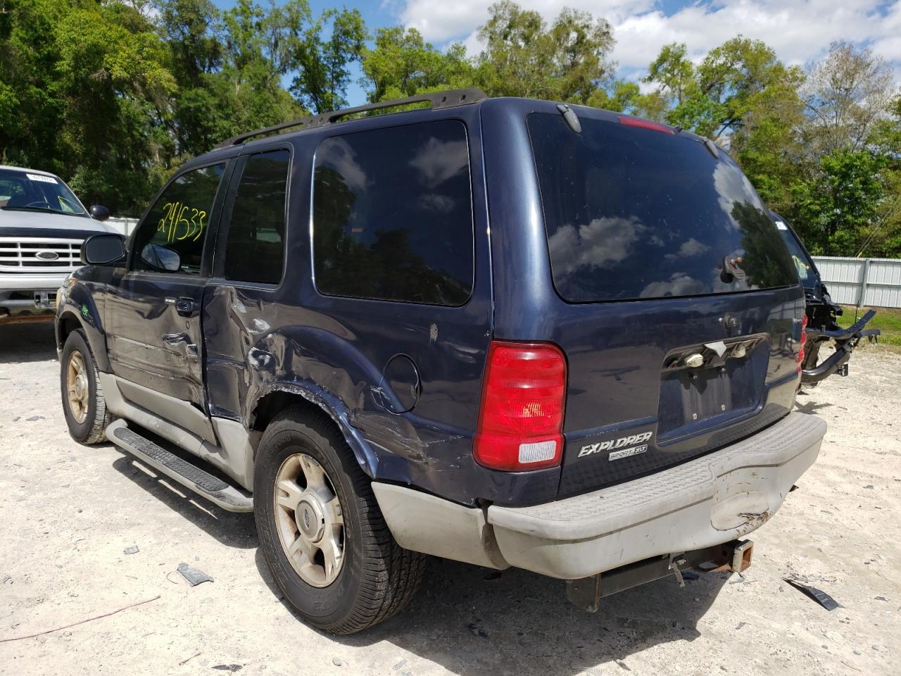 Foto 3 de la subasta – 2003 FORD EXPLORER S con VIN 1FMYU60E83UA70425