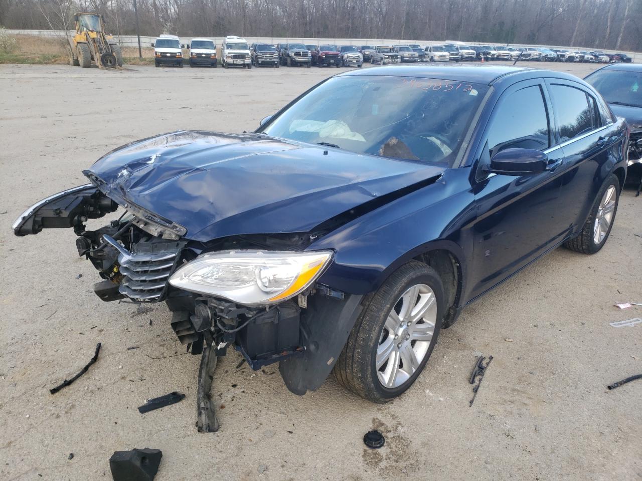 Photo 2 from auction – 2013 CHRYSLER 200 TOURIN with VIN 1C3CCBBB1DN611909