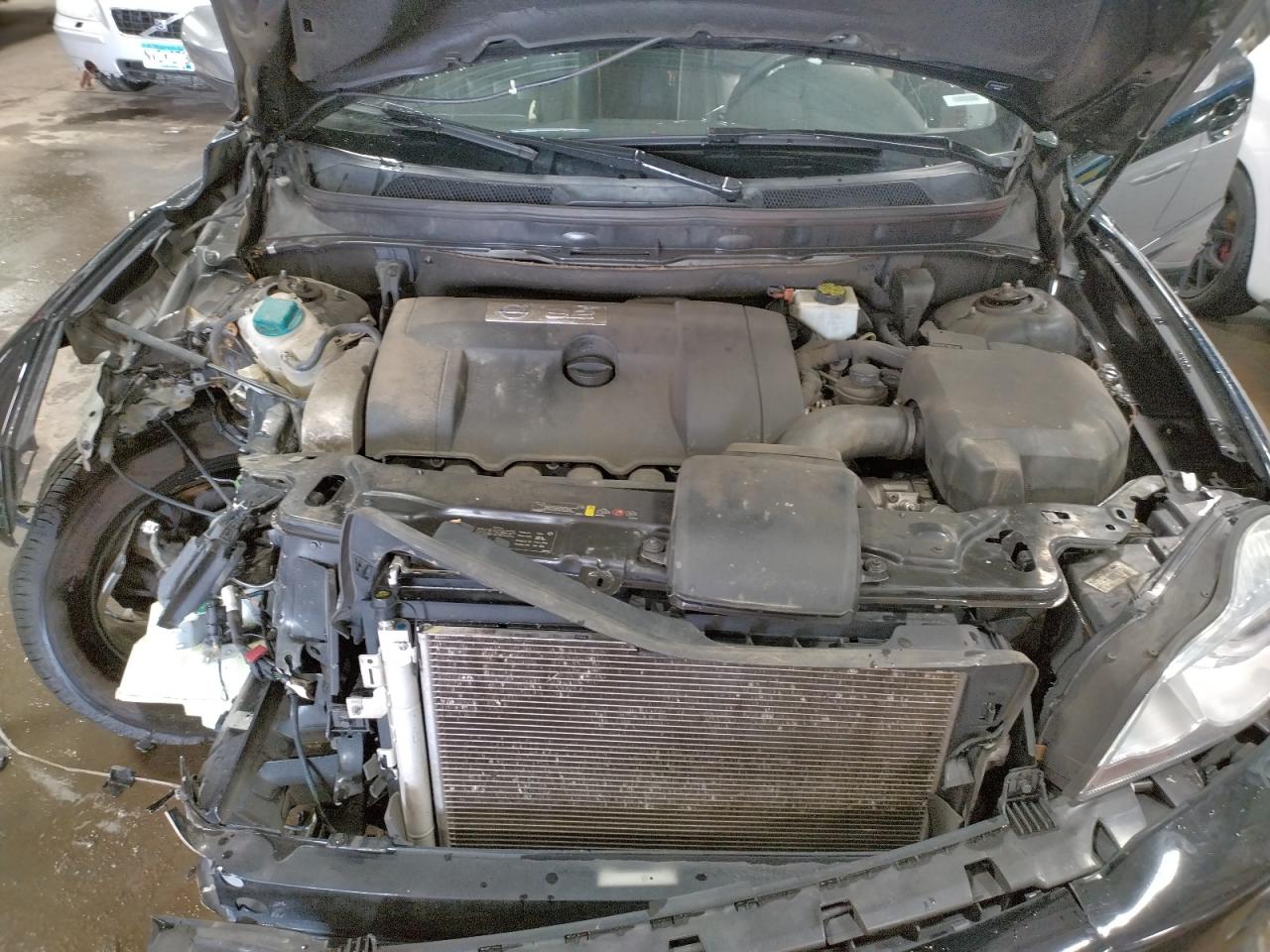 Photo 7 from auction – 2013 VOLVO XC90 3.2 with VIN YV4952CYXD1661991