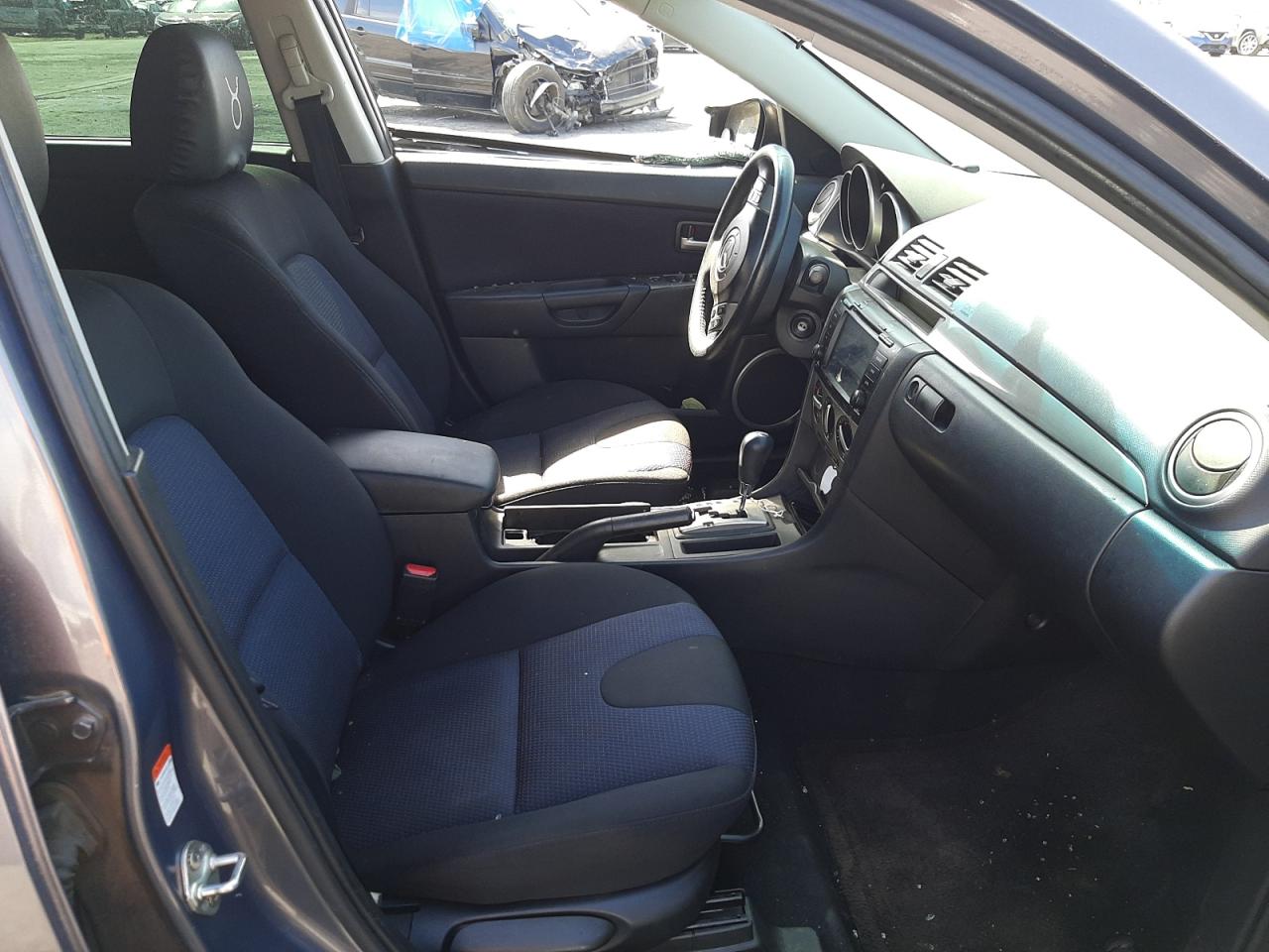 Photo 5 from auction – 2008 MAZDA 3 S with VIN JM1BK324681776014
