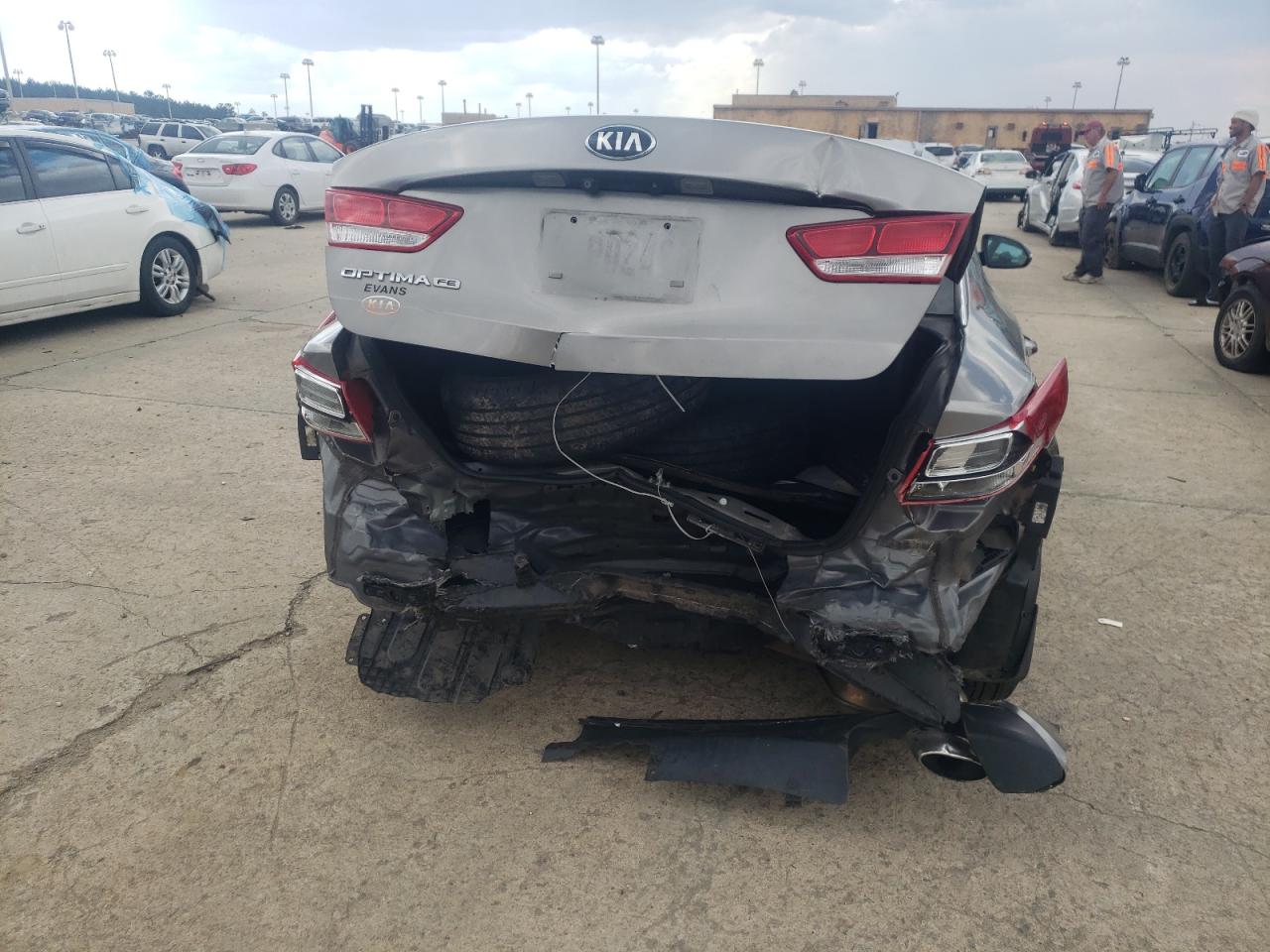 Photo 9 from auction – 2016 KIA OPTIMA LX with VIN 5XXGT4L35GG101787