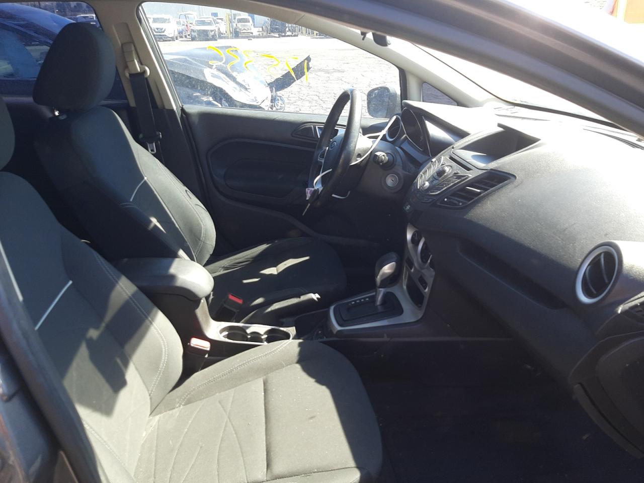 Photo 5 from auction – 2014 FORD FIESTA SE with VIN 3FADP4BJ2EM212404