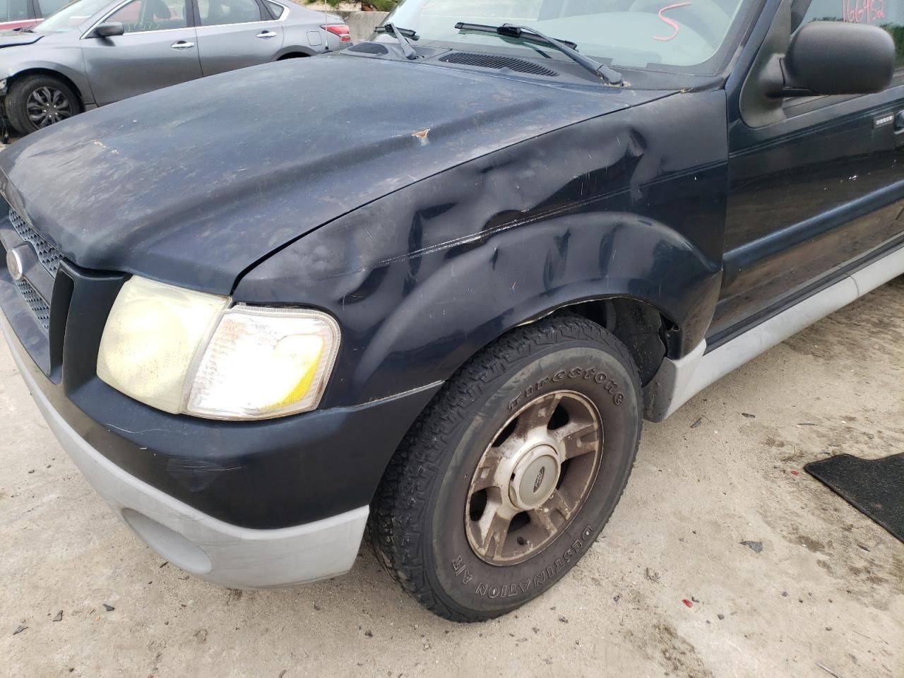 Photo 9 from auction – 2003 FORD EXPLORER S with VIN 1FMZU67E43UC46509