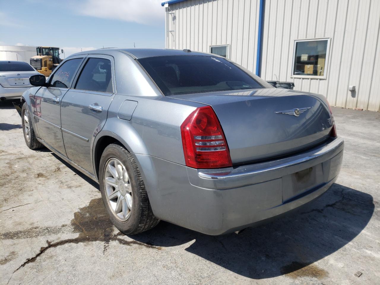 Photo 3 from auction – 2006 CHRYSLER 300C with VIN 2C3KA63H76H430952