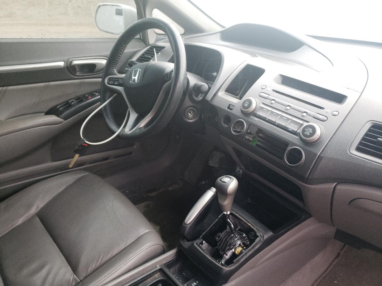 Photo 9 from auction – 2009 HONDA CIVIC EXL with VIN 2HGFA15009H025366