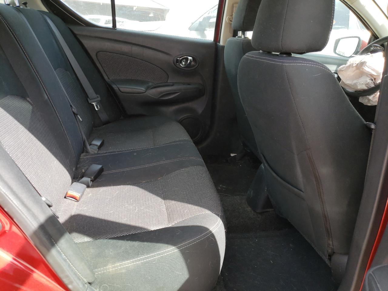 Photo 6 from auction – 2016 NISSAN VERSA S with VIN 3N1CN7AP2GL884607